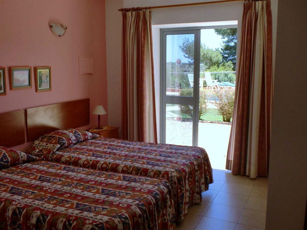 Parque de vacaciones Quinta Dos Caracois 3*